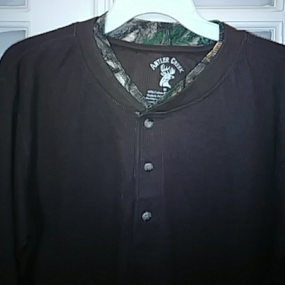 Camo & Brown Men's Thermal/Ribbed Shirt NWT - Picture 2 of 7